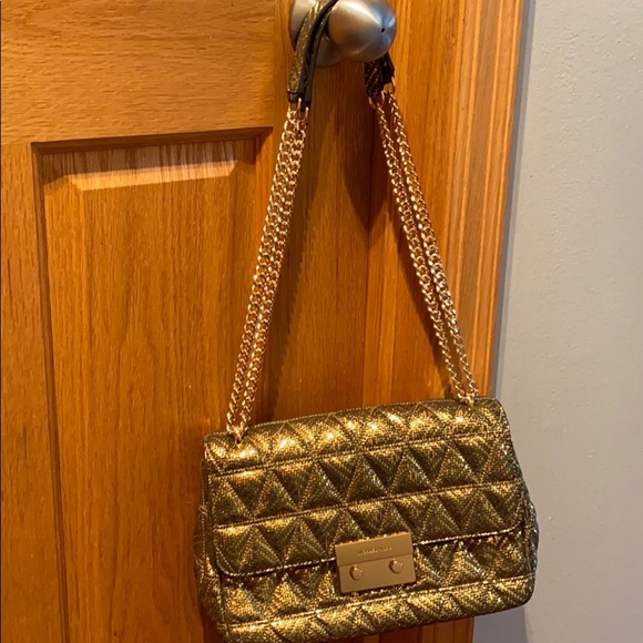 Michael Kors gold shoulder bag - Picture 2 of 12